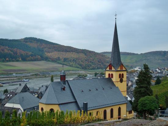 Pfarrkirche Sankt Stephanus Zeltingen